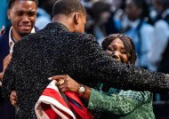 移动体育直播-雷霆队助教突发身体不适，球队紧急应对的简单介绍