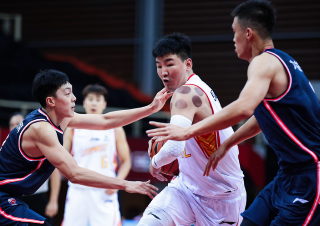 斯特拉斯堡成功逆转，主场收获首胜的简单介绍